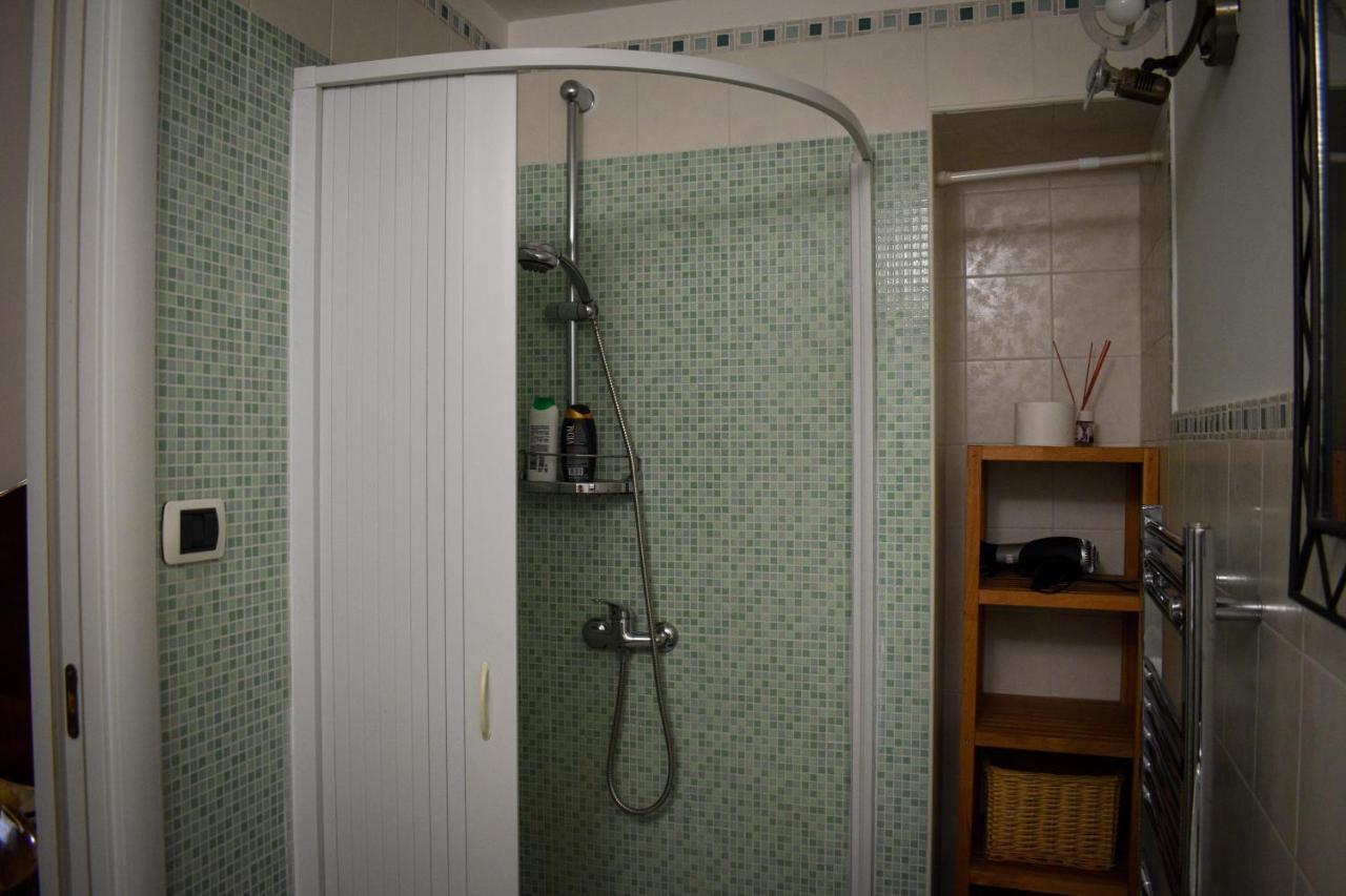 Bed & Breakfast Mare Nostrum Brindisi Bagian luar foto