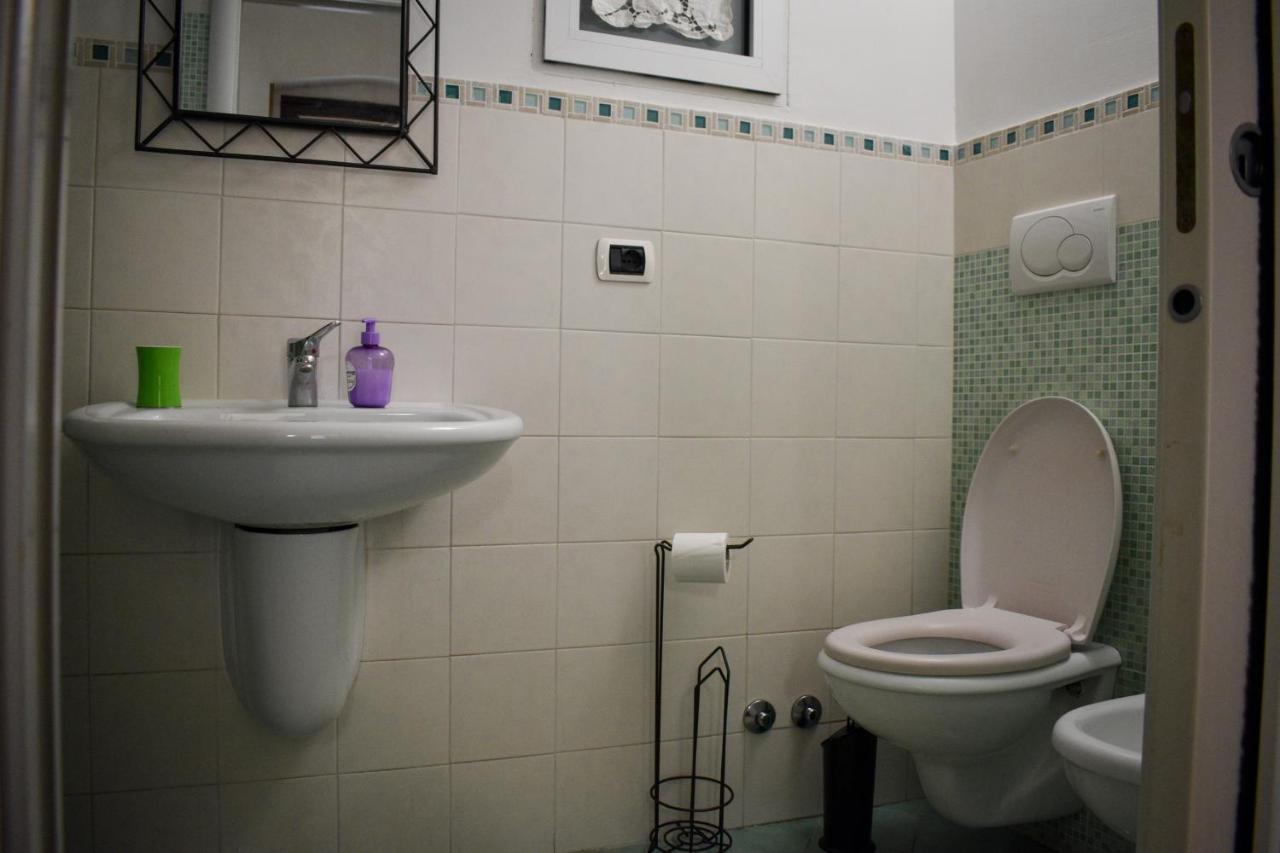 Bed & Breakfast Mare Nostrum Brindisi Bagian luar foto