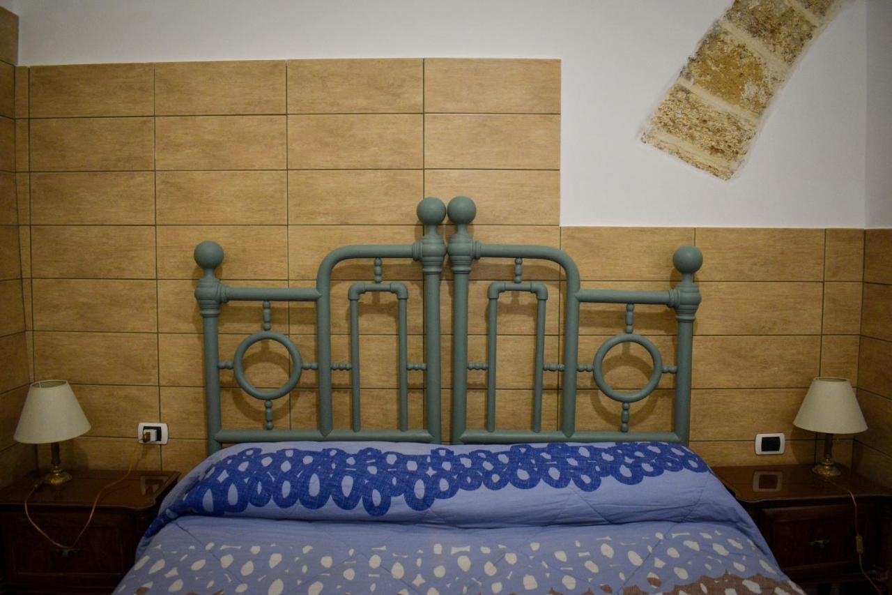 Bed & Breakfast Mare Nostrum Brindisi Bagian luar foto