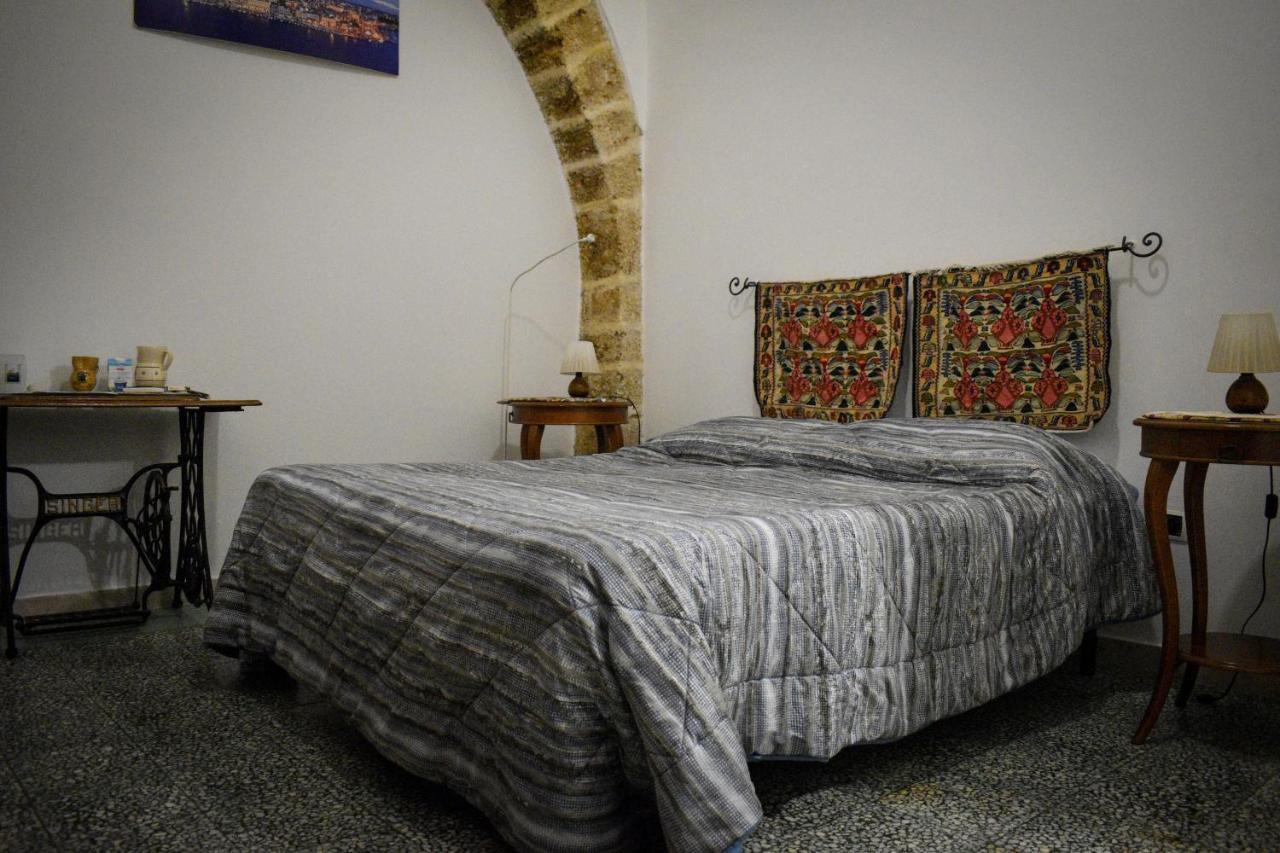 Bed & Breakfast Mare Nostrum Brindisi Bagian luar foto