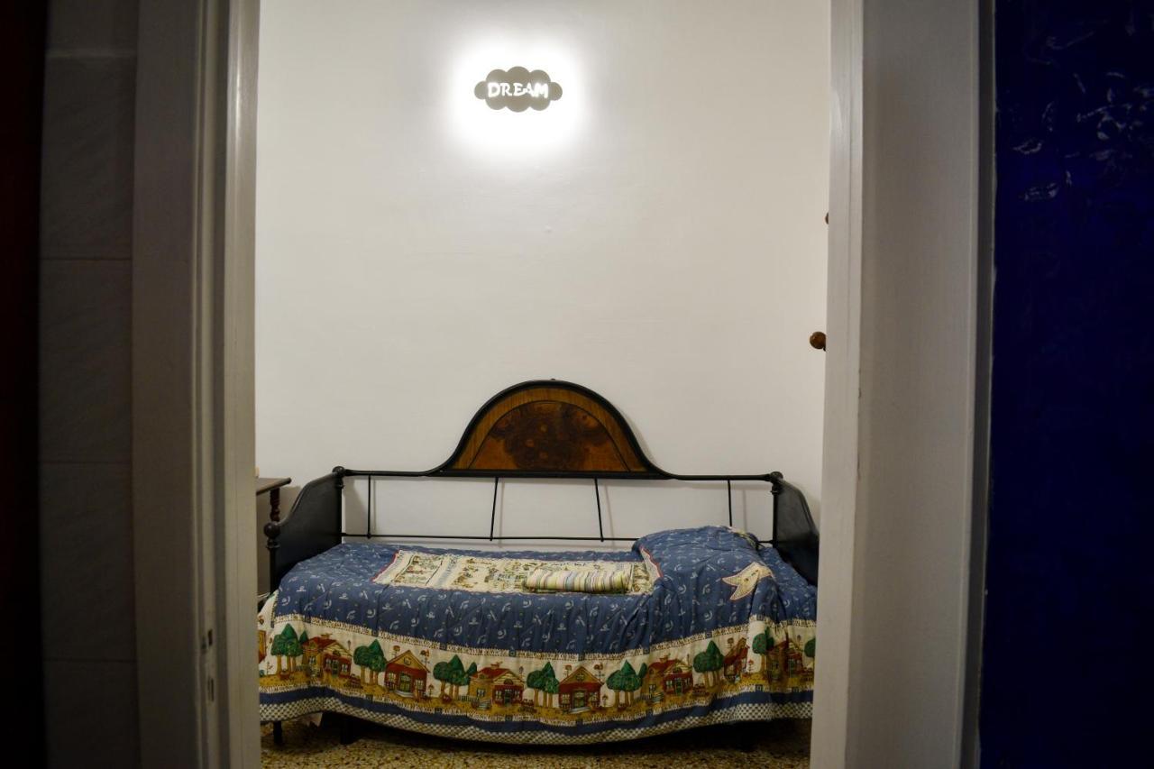 Bed & Breakfast Mare Nostrum Brindisi Bagian luar foto